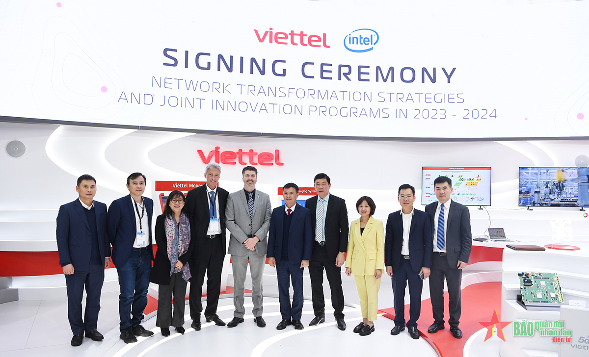 Viettel và Intel ký kết biên bản ghi nhớ hợp tác phát triển công nghệ hạ tầng số tại MWC 2023